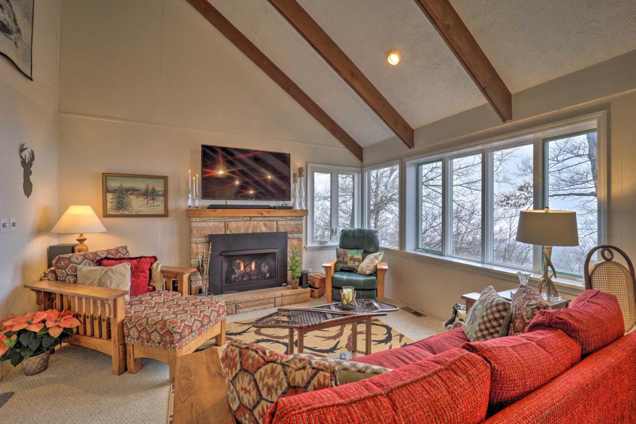 Beautiful Beech Mountain Condo With Private Balcony! Exterior photo