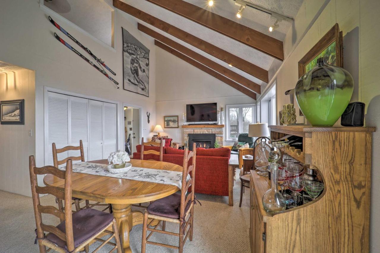 Beautiful Beech Mountain Condo With Private Balcony! Exterior photo