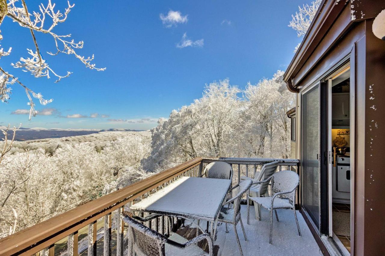 Beautiful Beech Mountain Condo With Private Balcony! Exterior photo